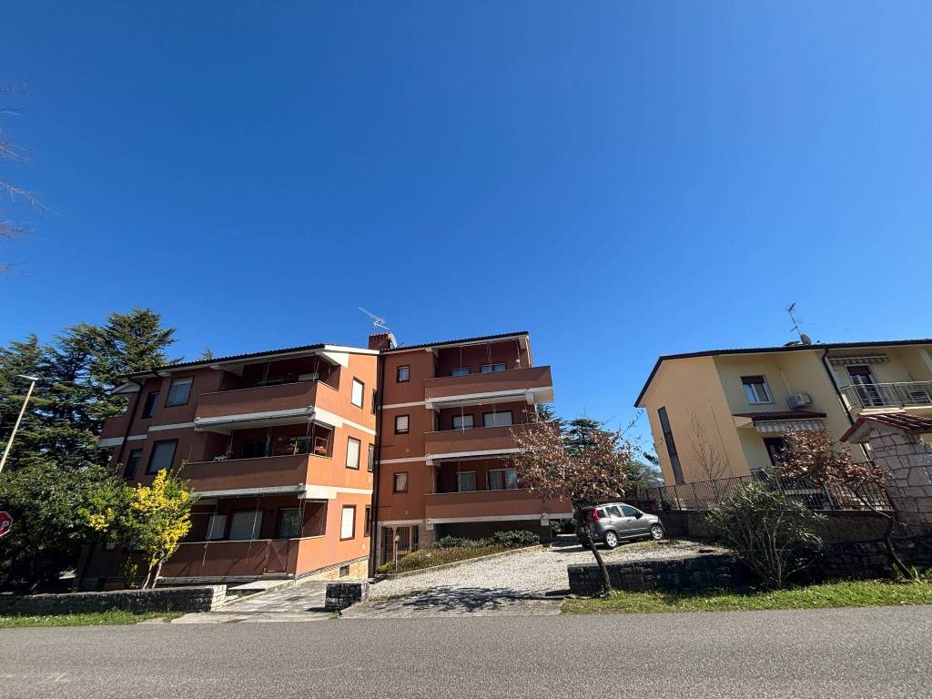 Appartamento a Duino-aurisina in Frazione Aurisina Cave - Foto 2