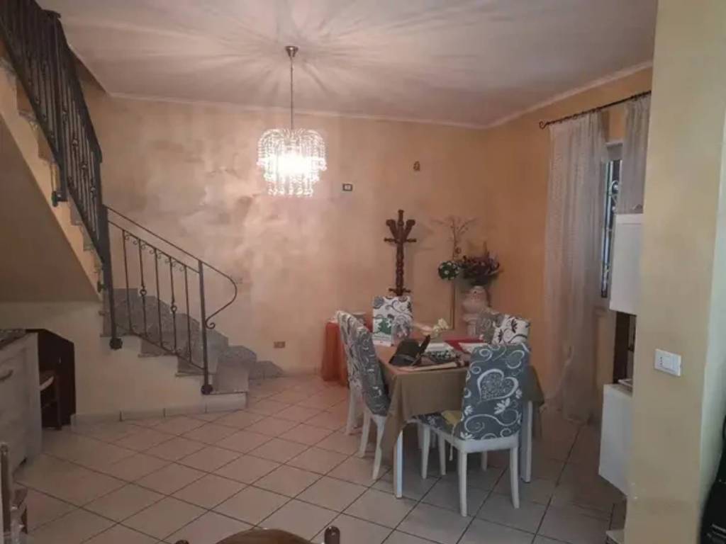 Casa indipendente a Borgorose in Via dello Sport - Foto 3