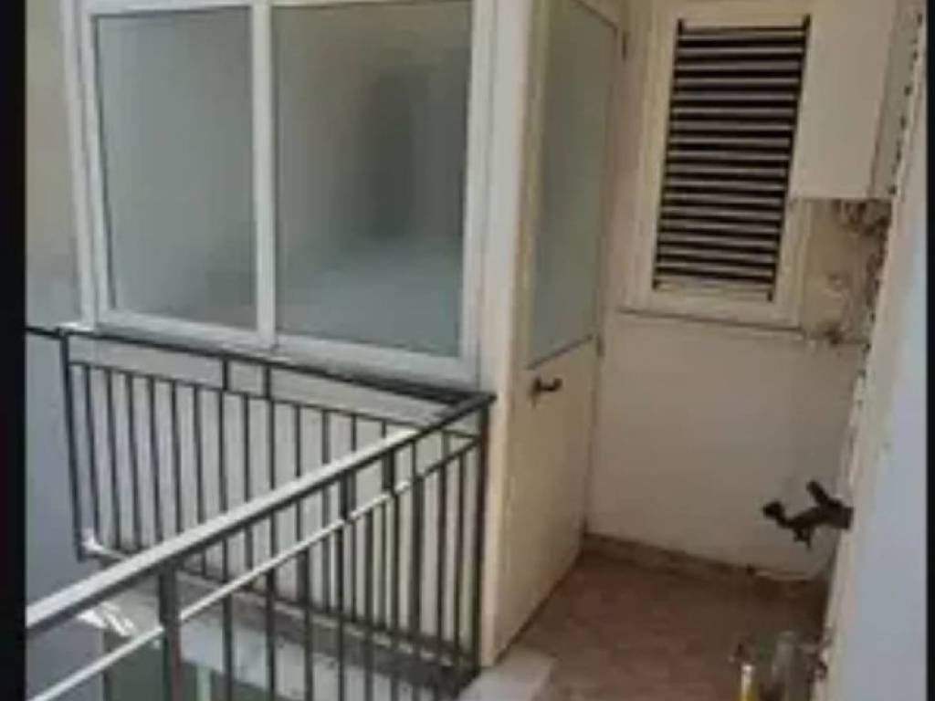 Appartamento a Reggio calabria in Via Reggio Campi Tronco 1 - Foto 3