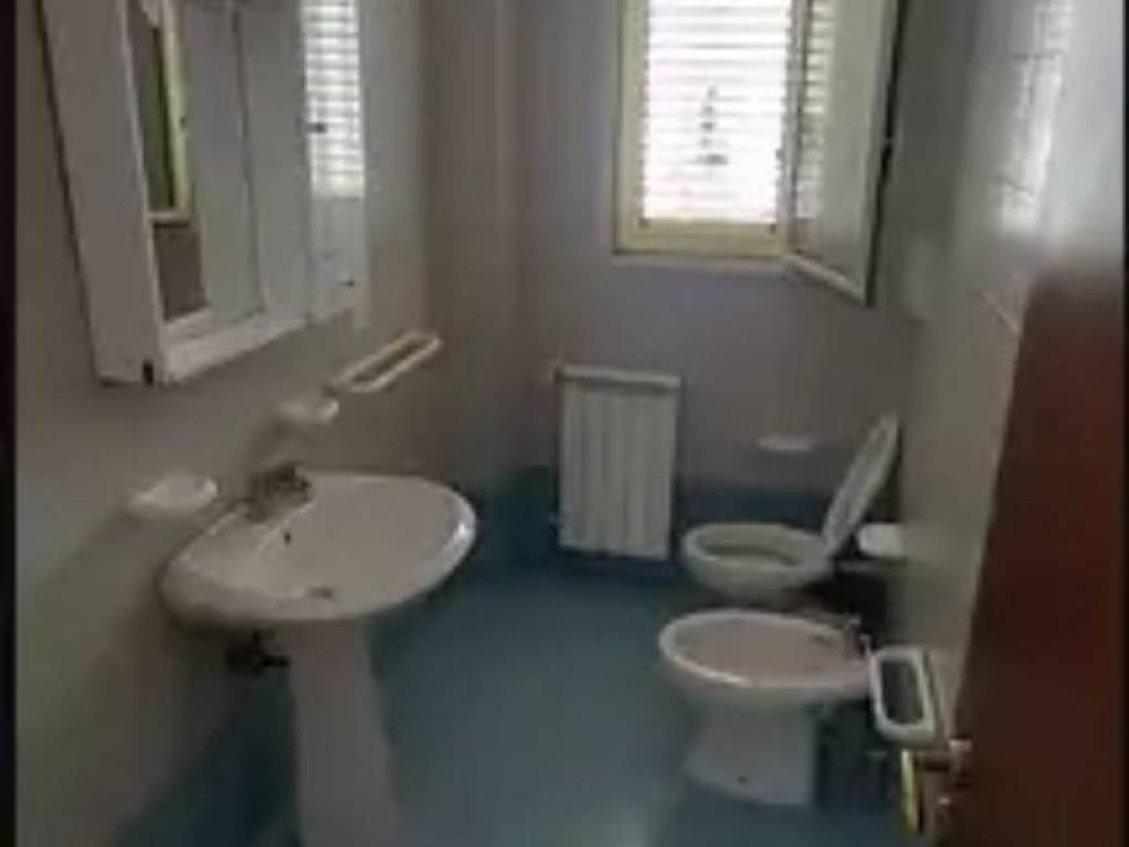 Appartamento a Reggio calabria in Via Reggio Campi Tronco 1 - Foto 5