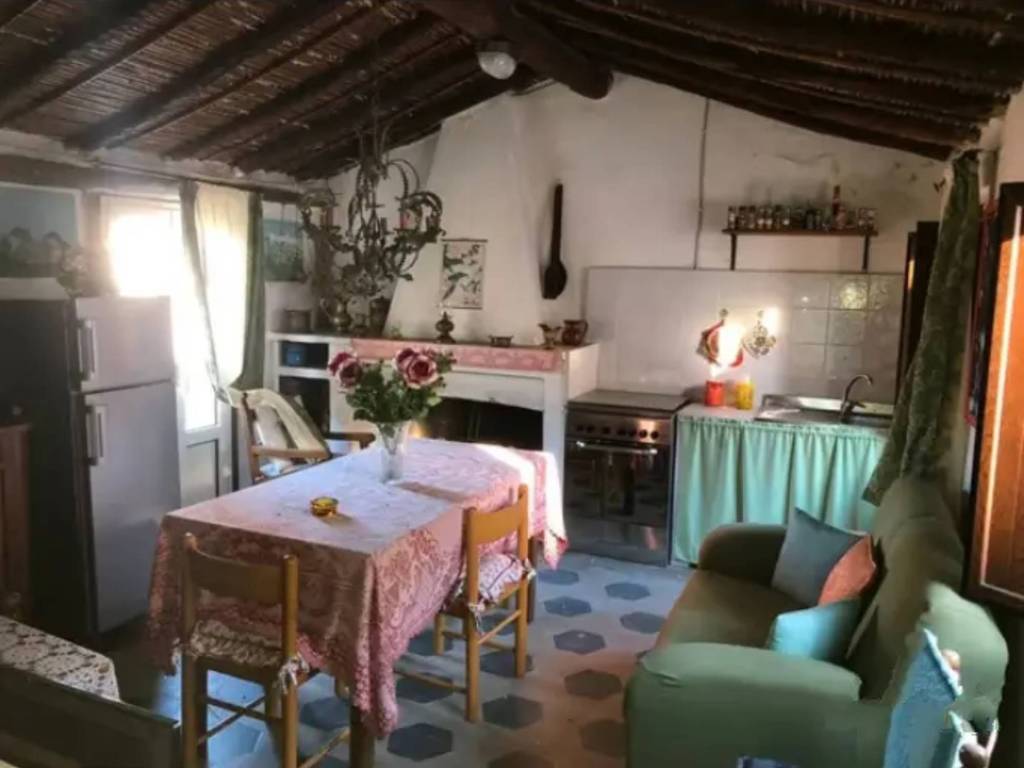 Casa indipendente a Ussassai in Via Fontana - Foto 4