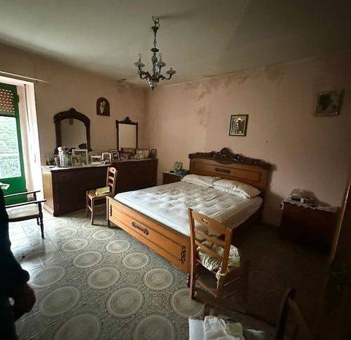 Villa a Guardialfiera in Via Carlo Romeo 13 - Foto 4