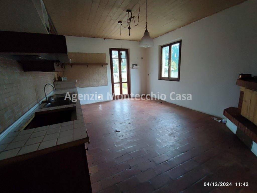 Casa indipendente a Montecalvo in foglia in Località Cà Lissandro - Foto 5