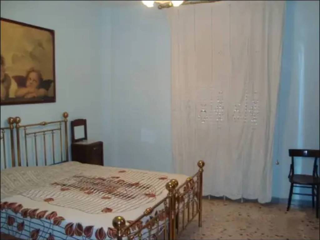 Appartamento a Caltanissetta in Viale Trieste - Foto 2