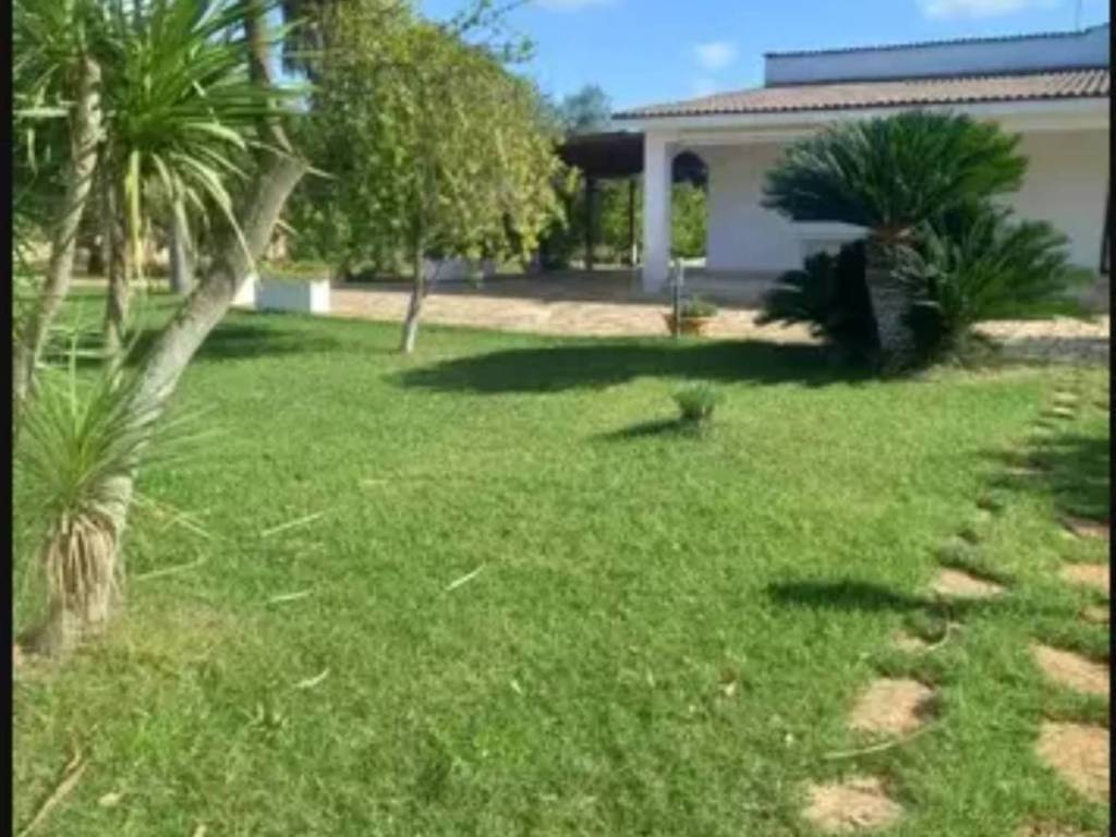 Villa a San michele salentino in Contrada Cotugni - Foto 4