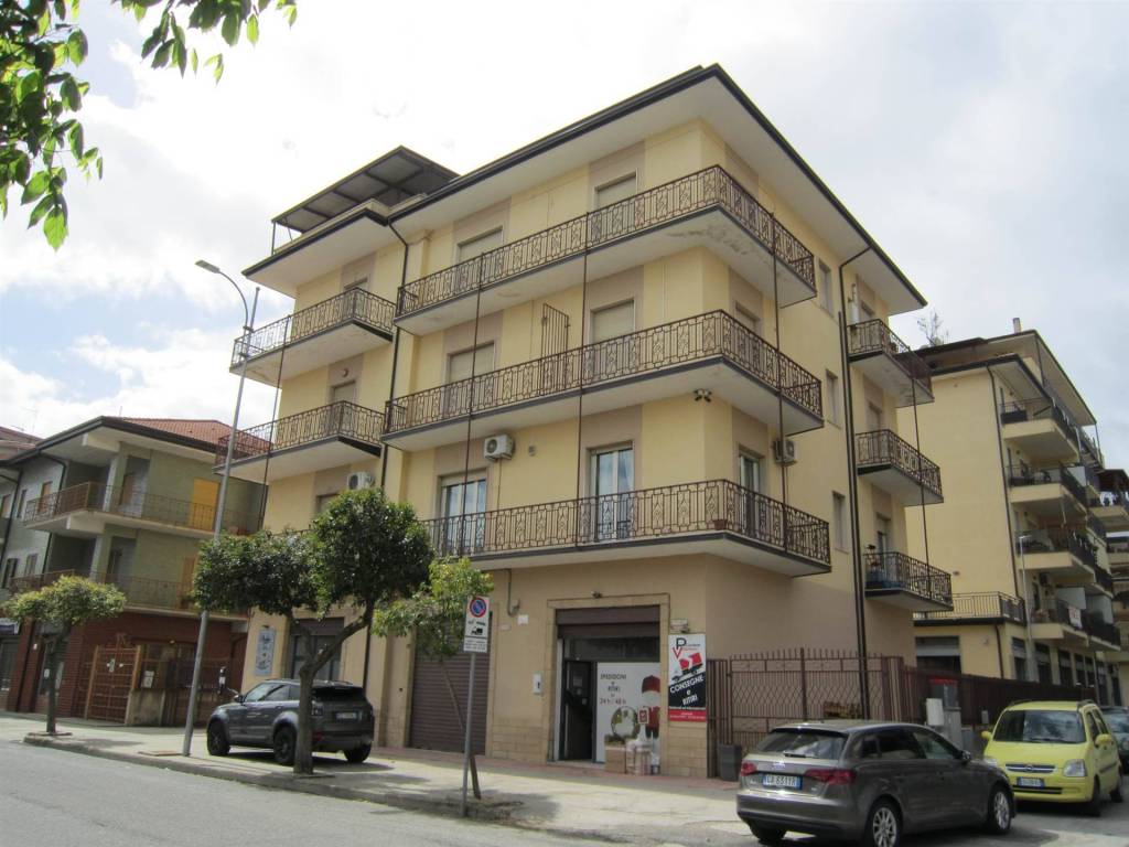 Immobile a Corigliano-rossano in VIA NAZIONALE - Foto 3