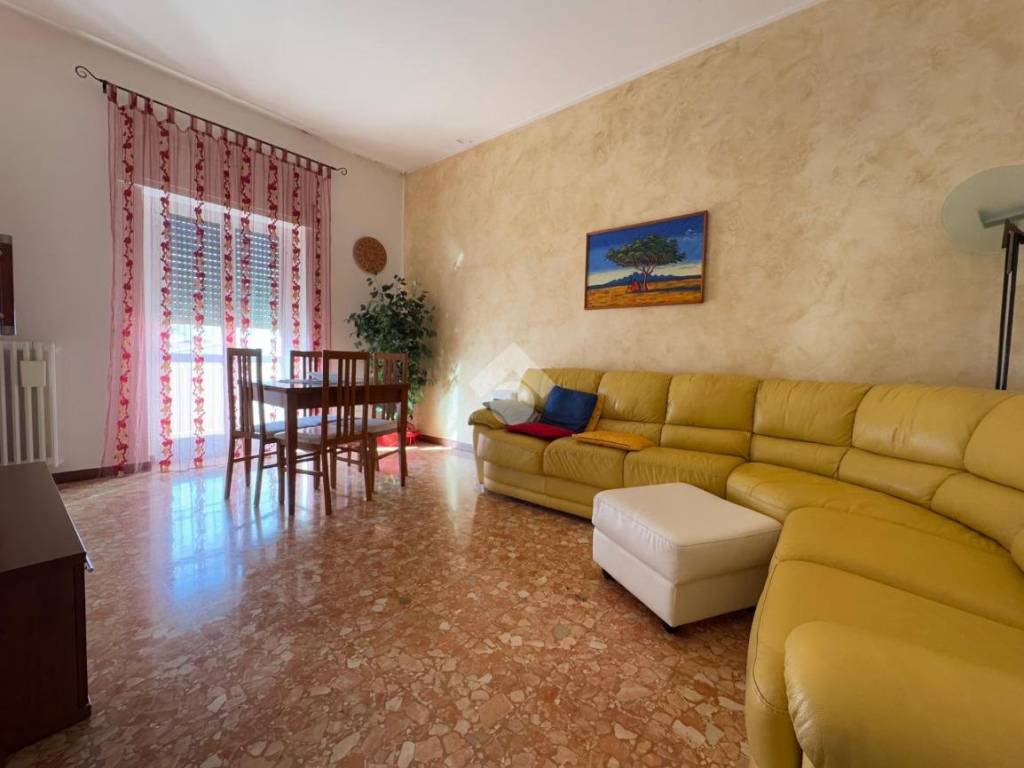 Appartamento a Matera in Via Fratelli Cervi, 1 - Foto 2