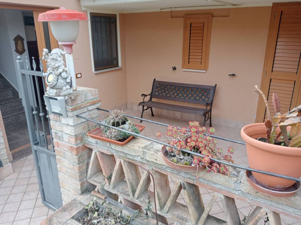 Casa indipendente a Teramo in Località Magnanella, 68 - Foto 2