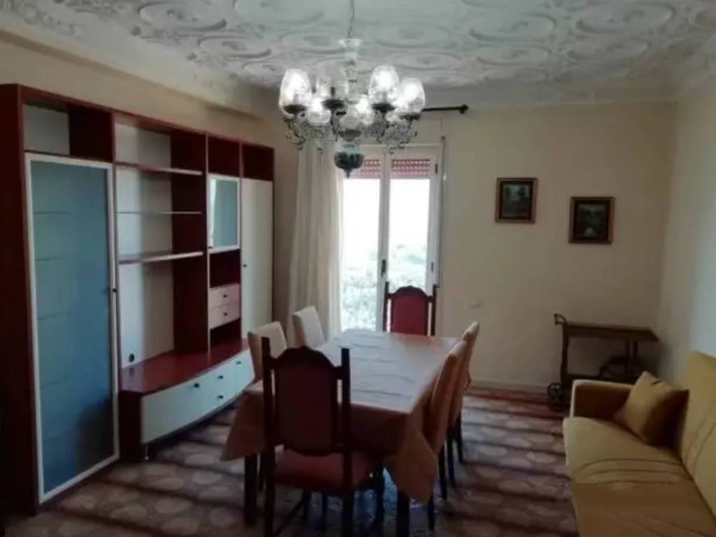 Appartamento a Carlentini in Via Magenta - Foto 2