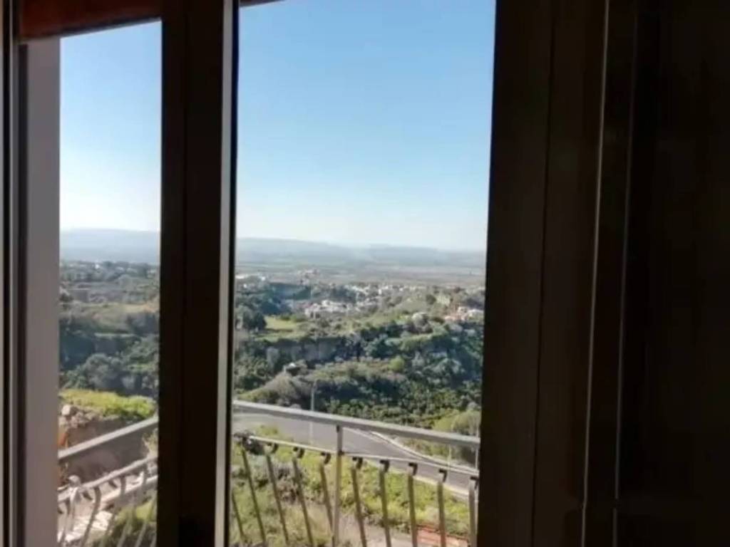 Appartamento a Carlentini in Via Magenta - Foto 4