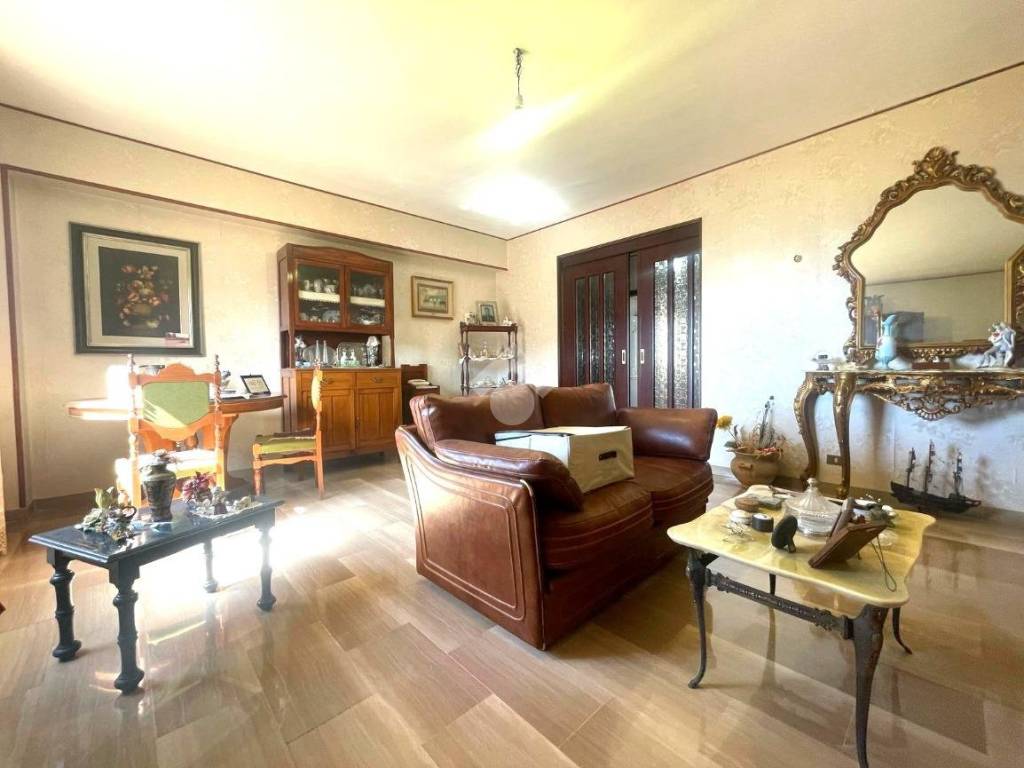 Appartamento a Reggio calabria in Viale Aldo Moro, 34 - Foto 3