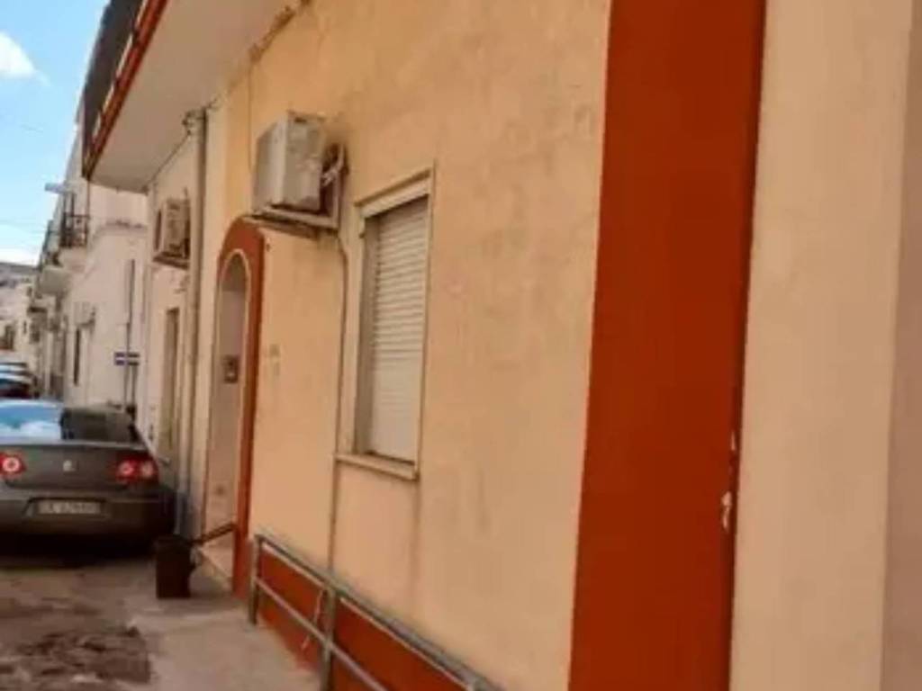 Appartamento a Grottaglie in Via Dante Alighieri - Foto 2