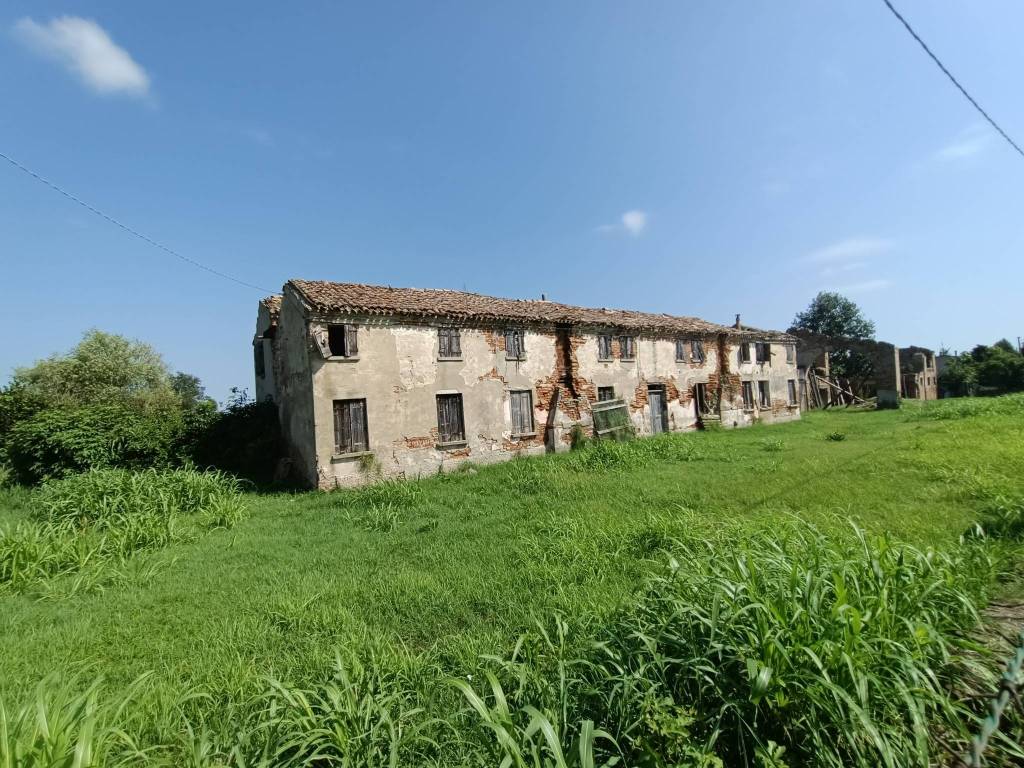 Rustico / casale a Adria in Località Chiavica del Bosco - Foto 2