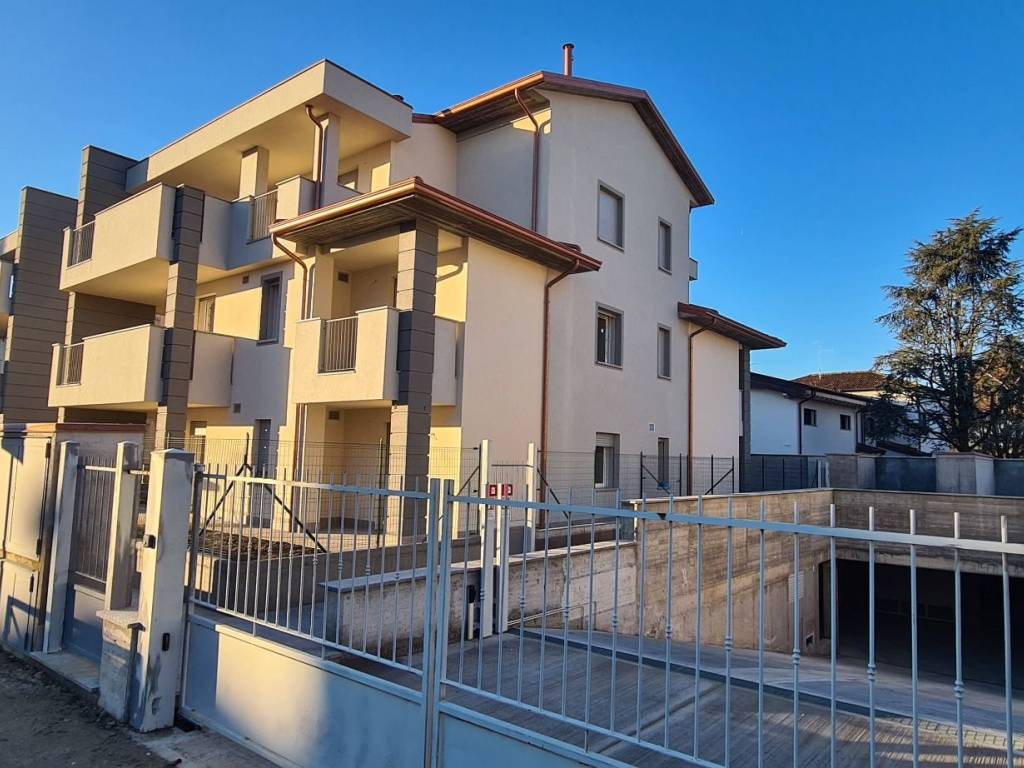 Appartamento a Crema in Via Libero Comune - Foto 2