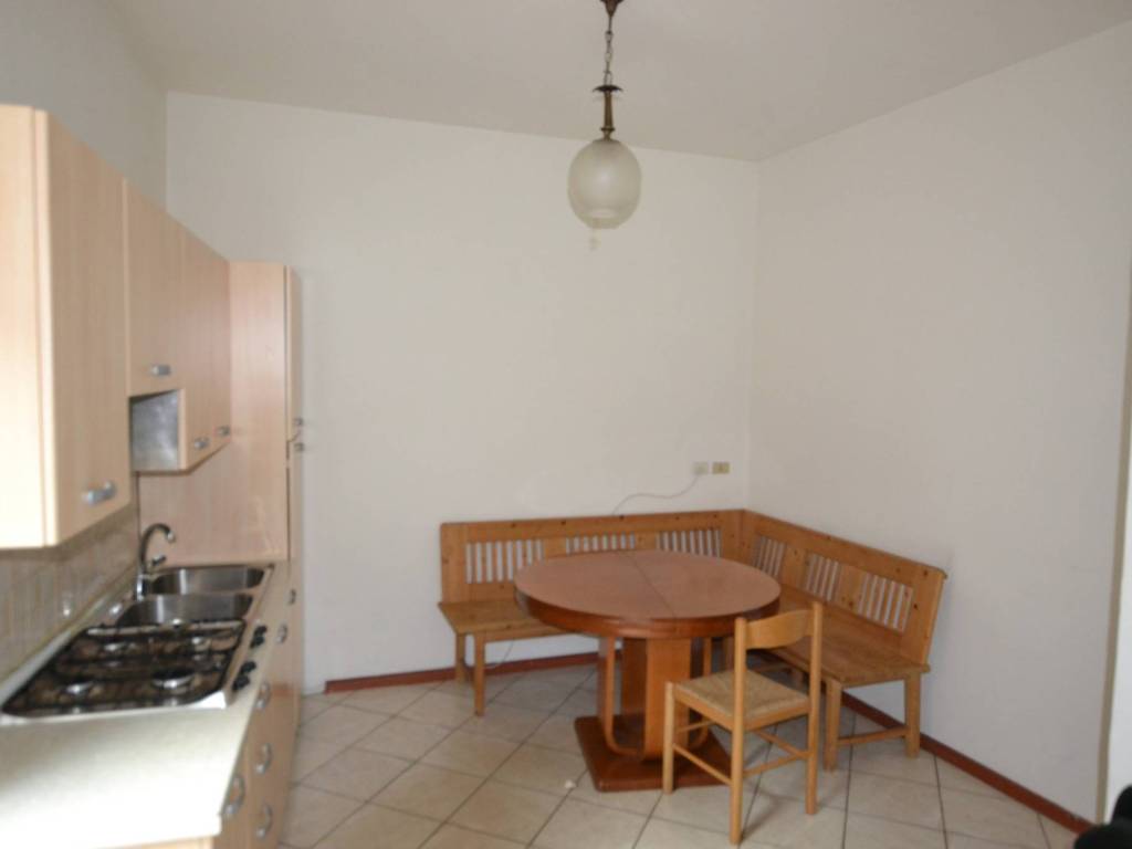 Appartamento a Cles in Via Giovan Battista Lampi - Foto 2