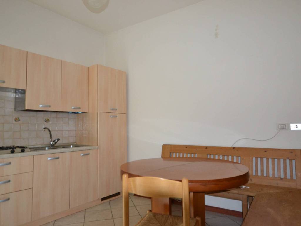 Appartamento a Cles in Via Giovan Battista Lampi - Foto 4