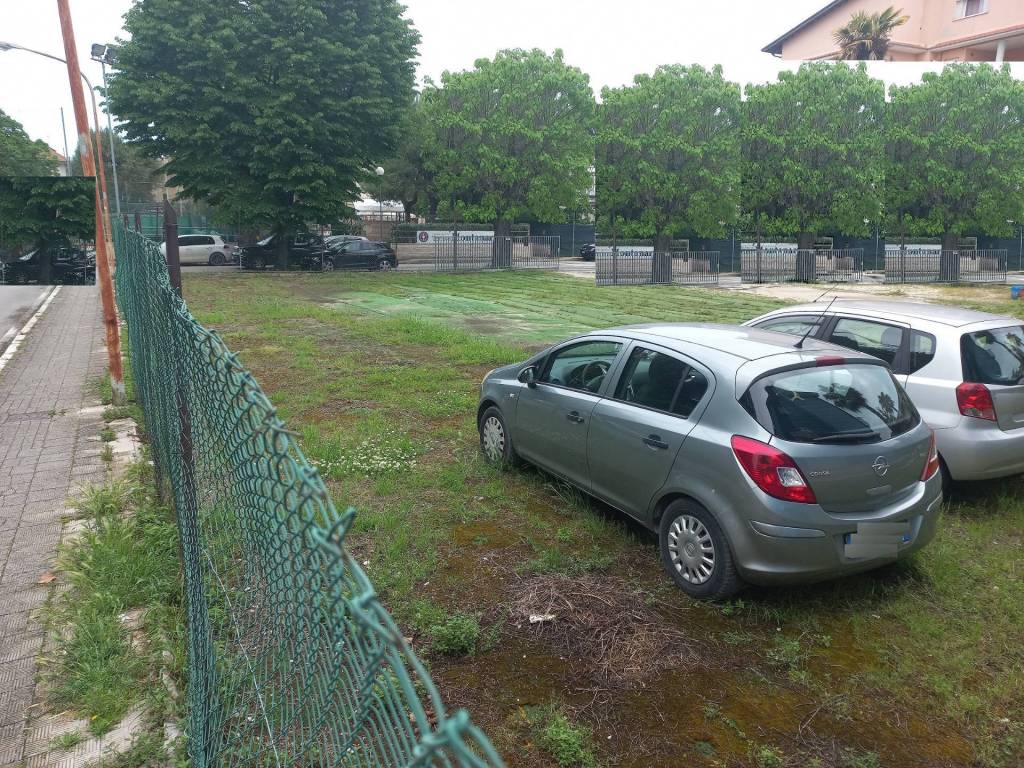 Terreno a San benedetto del tronto in Via Carlo Rosselli - Foto 3