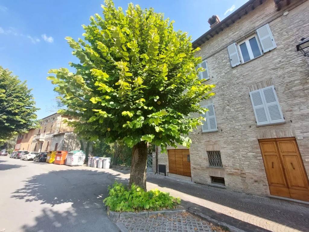 Appartamento a Sant'angelo in vado in Via Vincenzo Lanciarini, 48 - Foto 2