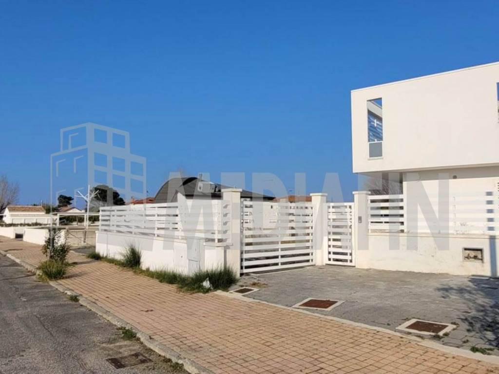 Villa a Corigliano-rossano in VIA SANTA DOMENICA - Foto 2