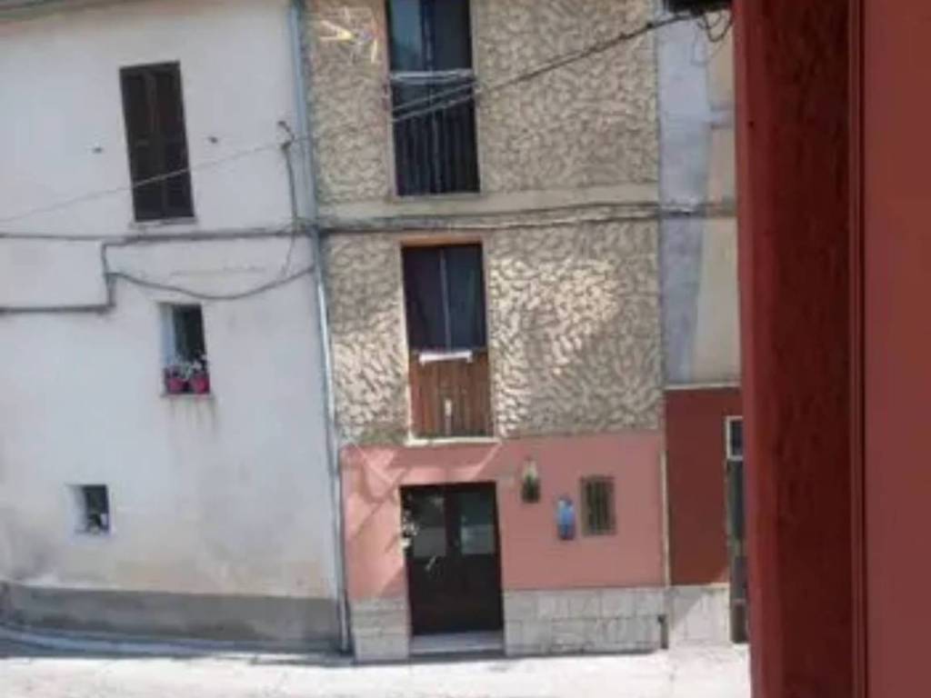 Appartamento a Capistrello in Via Giuseppe Garibaldi - Foto 3