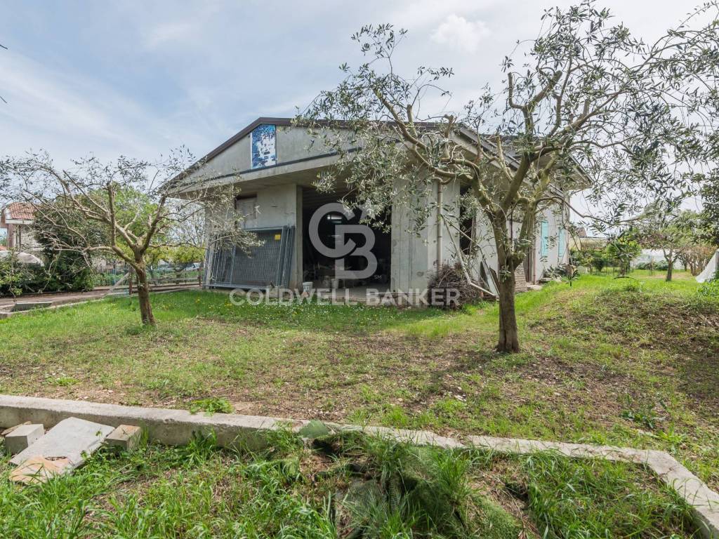 Casa indipendente a Riccione in Viale Venezia, 53 - Foto 2