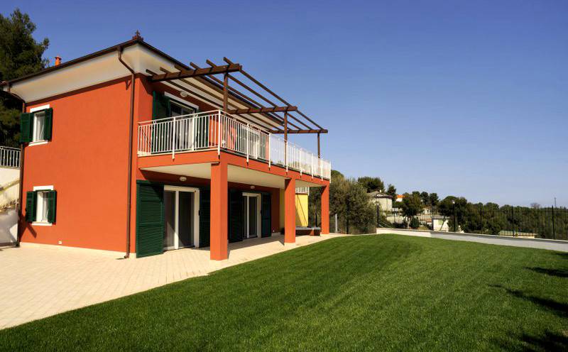 Villa a Alassio in Via Privata Cazulini, 119 - Foto 3