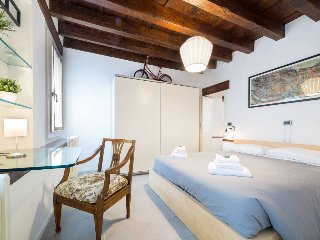 Appartamento a Venezia in Campo Santo Stefano - Foto 4