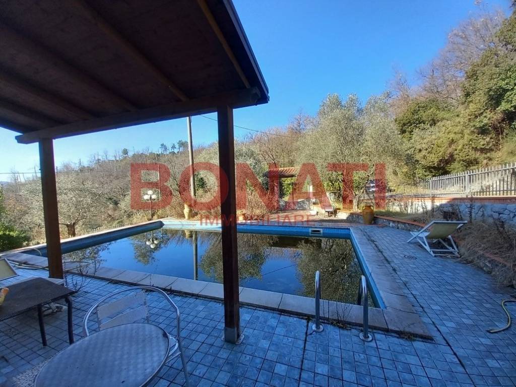 Villa a Castelnuovo magra in Via dei Pini, 40 - Foto 2
