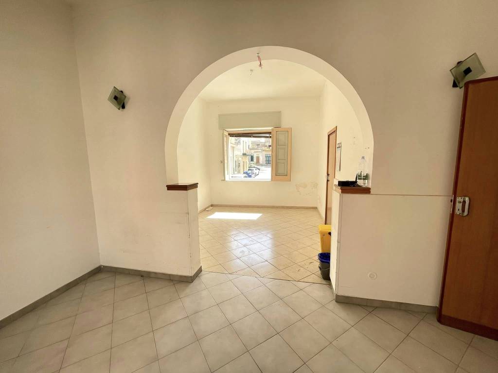 Casa indipendente a Avola in Via Urbano Rattazzi - Foto 4