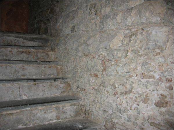 Casa indipendente a Caldarola in Strada Statale 77 - Foto 2