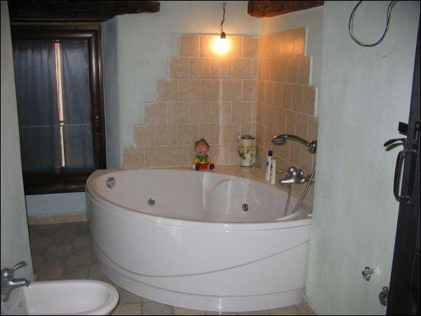 Casa indipendente a Caldarola in Strada Statale 77 - Foto 3