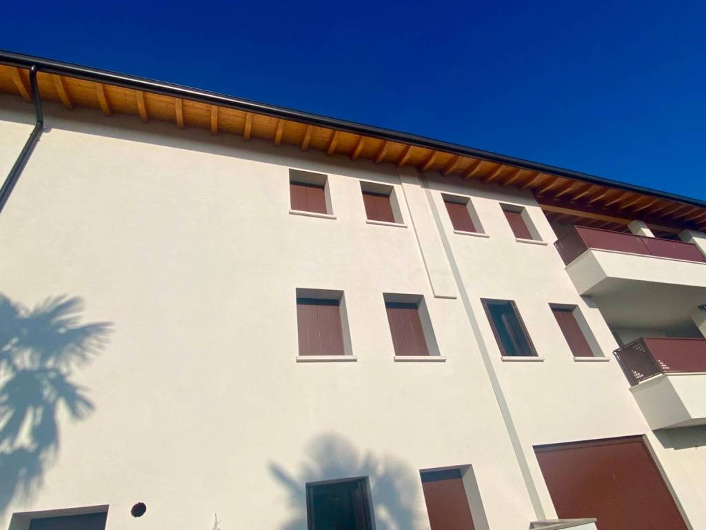 Attico / mansarda a San vito al tagliamento in Via Francesco Sbroiavacca, 41 - Foto 5