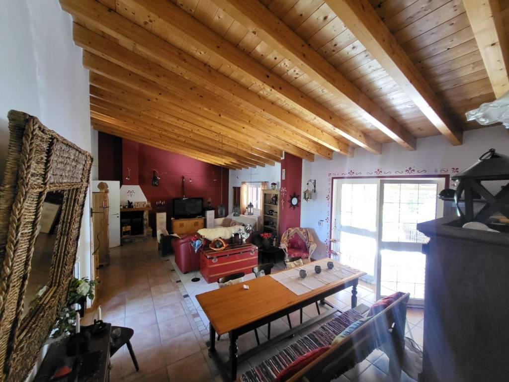 Villa a Andria in Via Castel del Monte - Foto 3