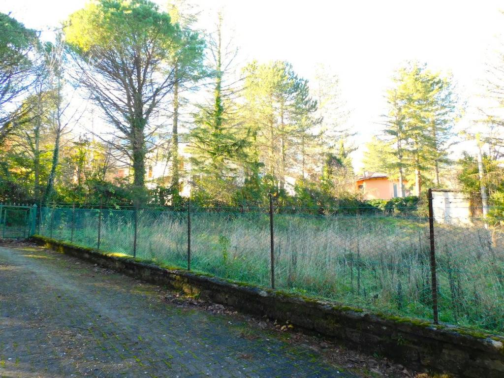 Terreno a Sarnano in Contrada Sant'Eusebio - Foto 2