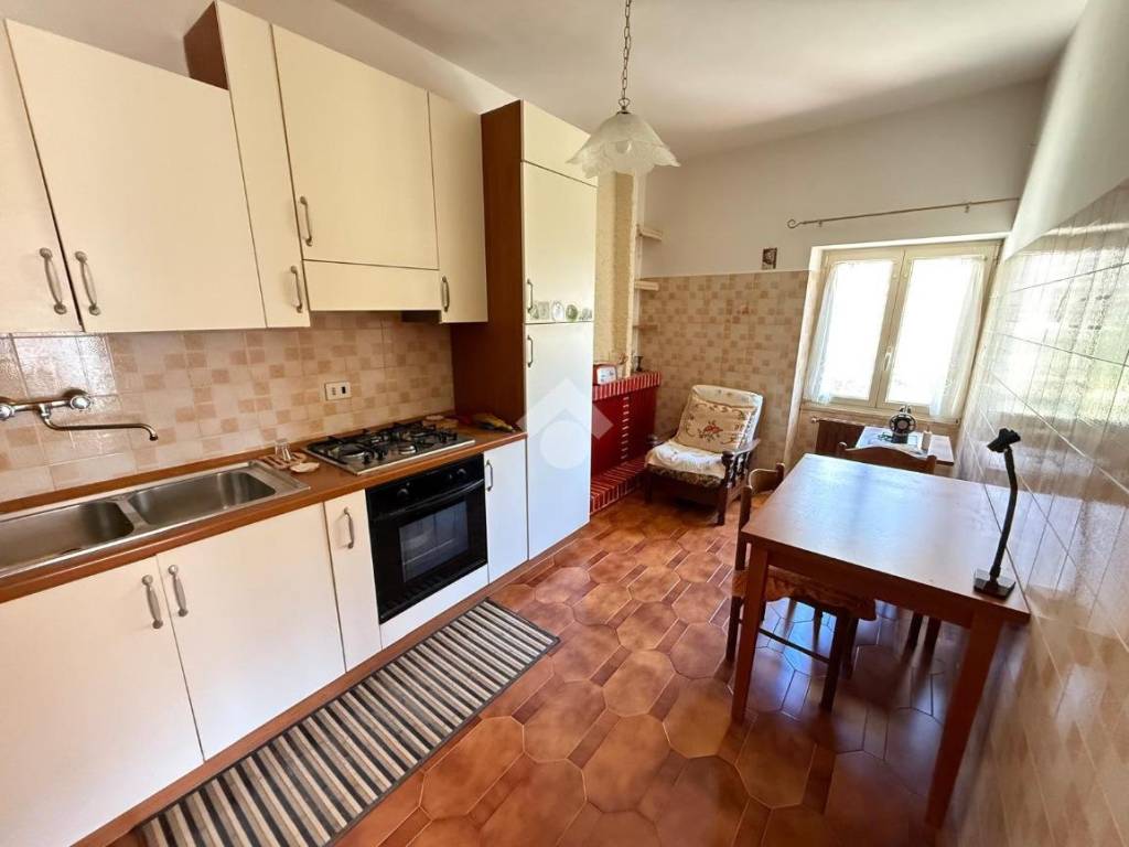 Appartamento a Trevi nel lazio in Via Madonna del Riposo - Foto 4