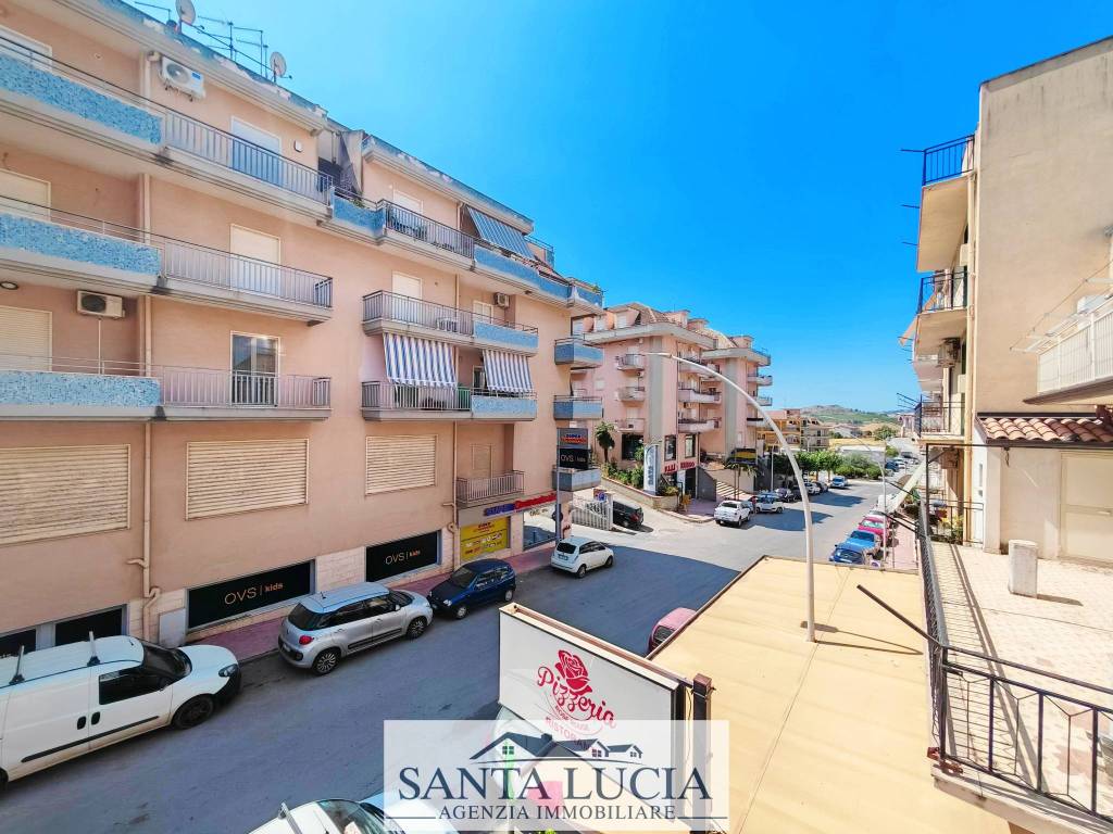 Appartamento a Canicattì in Traversa D di Via Senatore Sammartino - Foto 3