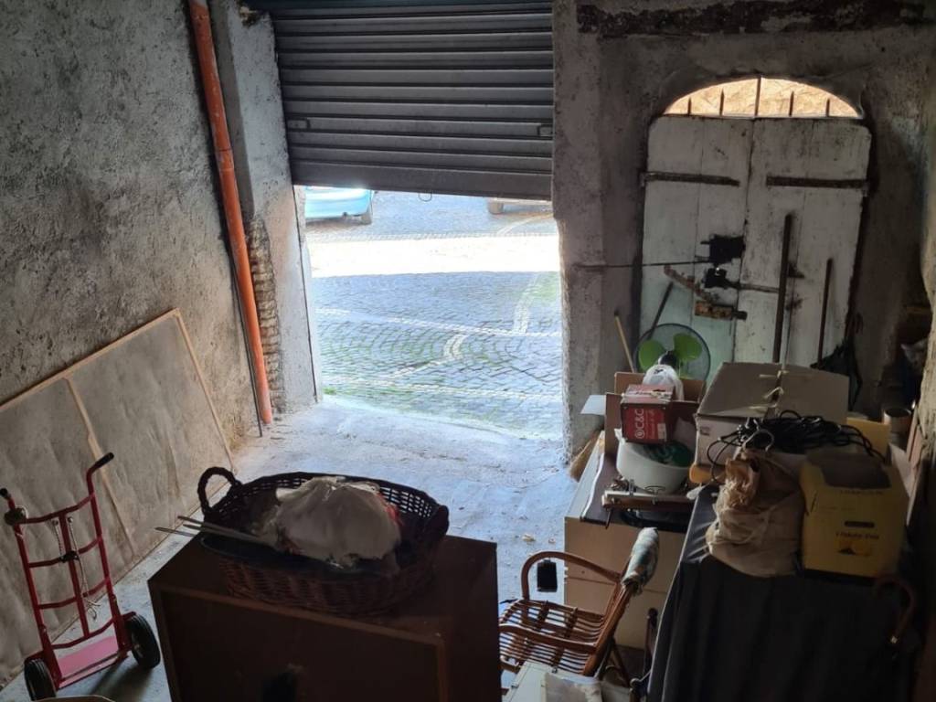 Box / garage a Alatri in Via Urbano Sabellico - Foto 2