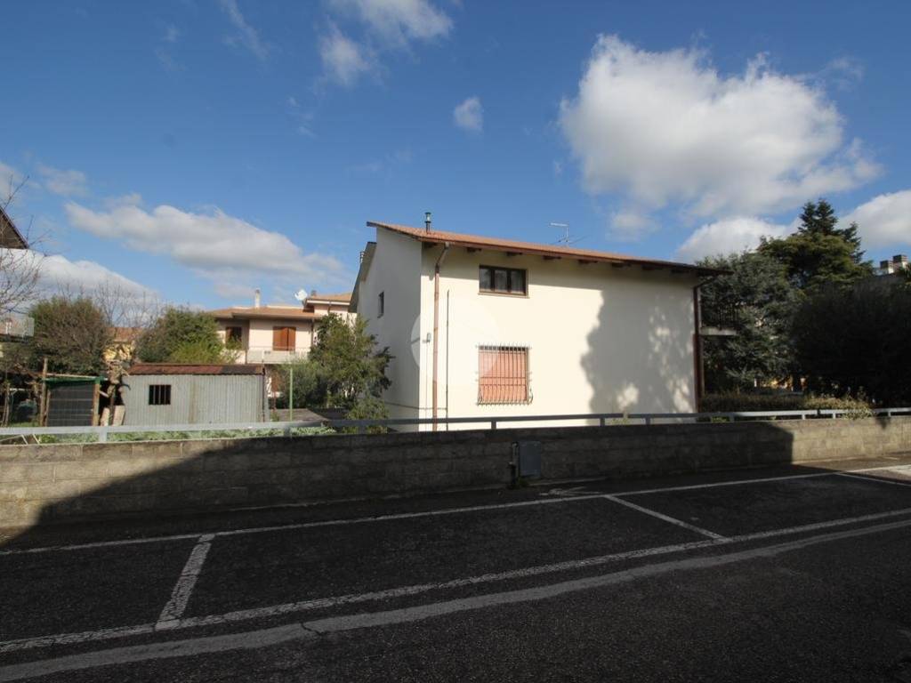 Casa indipendente a Colli al metauro in Via IV novembre, 41 - Foto 2