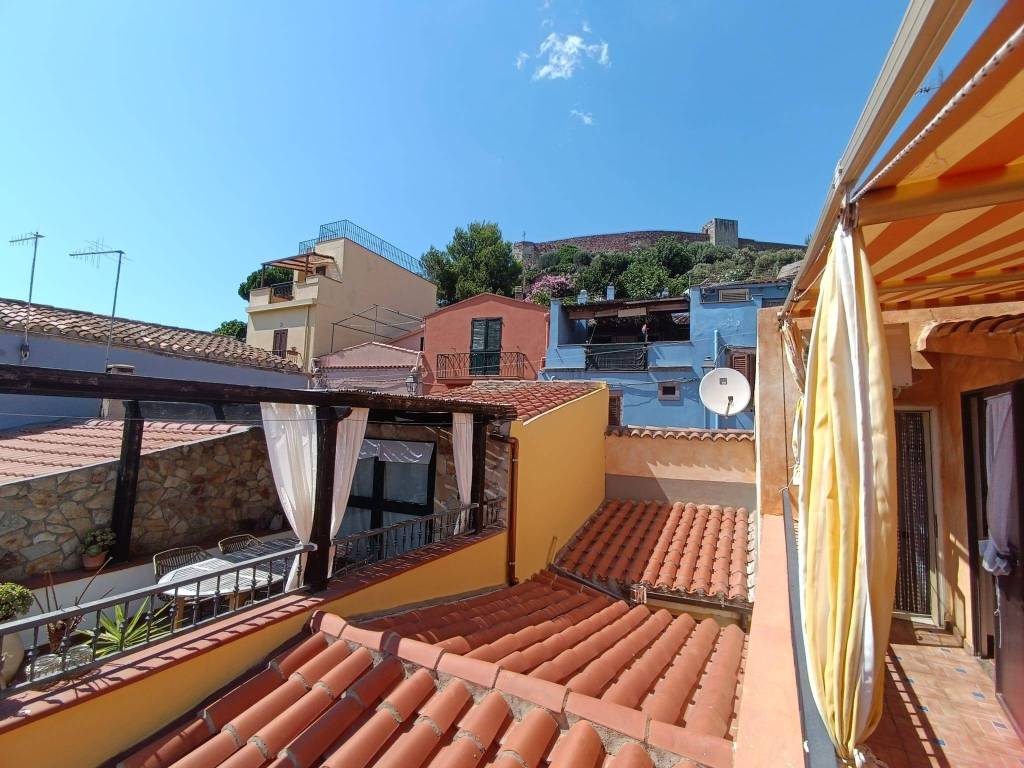 Casa indipendente a Bosa in Via Montenegro, 39 - Foto 3