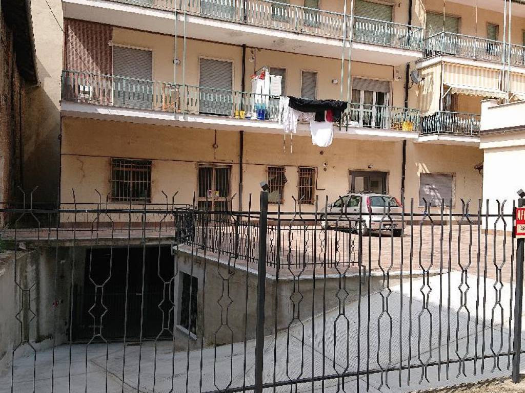 Box / garage a Busca in Via Luigi Cadorna - Foto 4