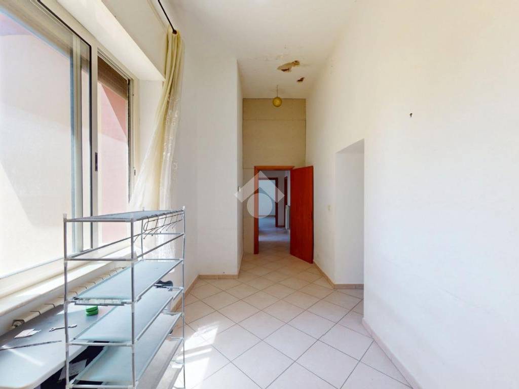 Appartamento a Brindisi in Piazza Francesco Crispi, 4 - Foto 3