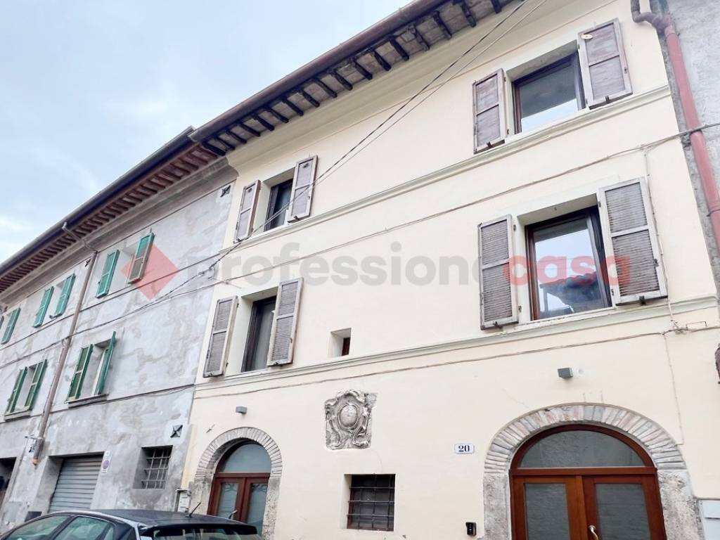 Palazzo / stabile a Rieti in via del Seminario, 20 - Foto 3