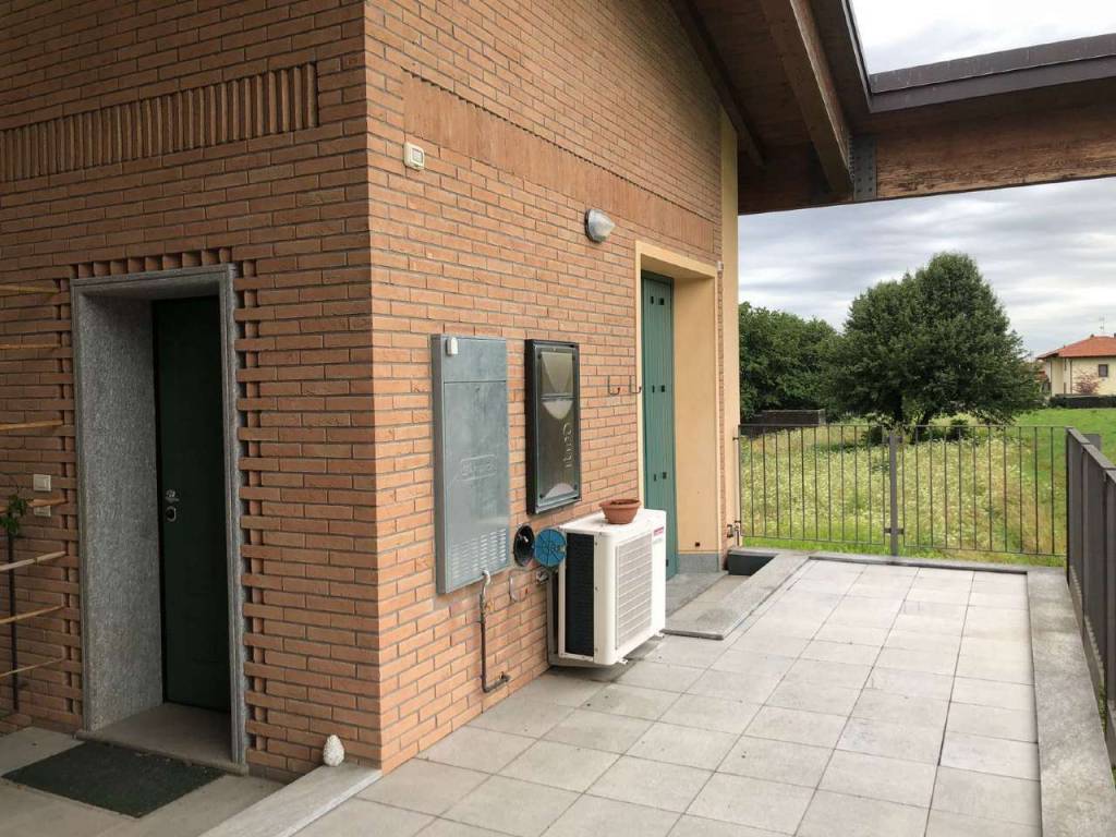 Appartamento a Ternate in Via Monte Rosa 10 - Foto 2