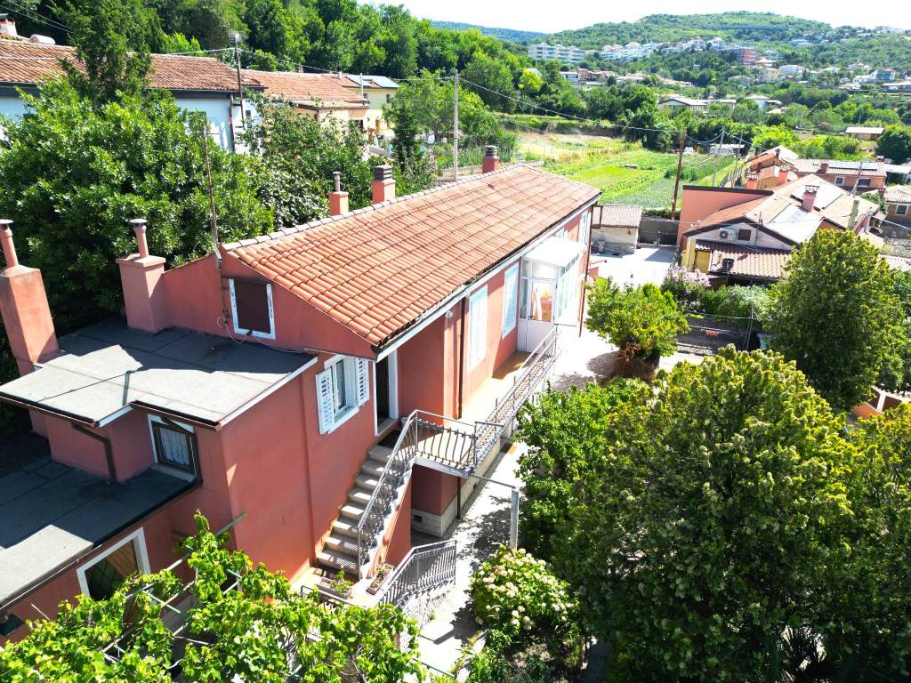 Appartamento a Trieste in Via Costalunga, 122 - Foto 3
