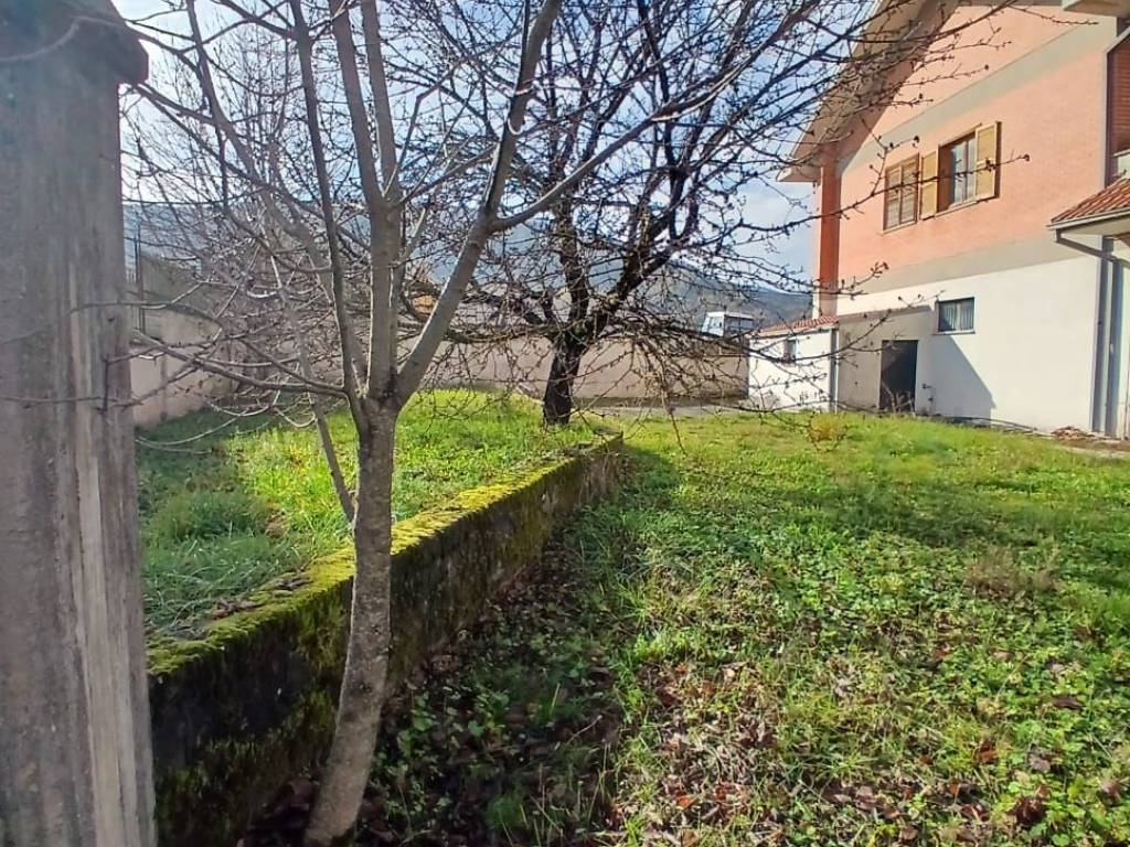 Villa a Cagnano amiterno in Via del Campo - Foto 2