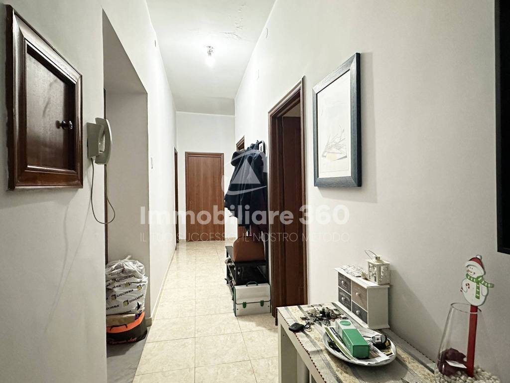 Appartamento a Cosenza in Via Francesco Corsonello, 33 - Foto 3
