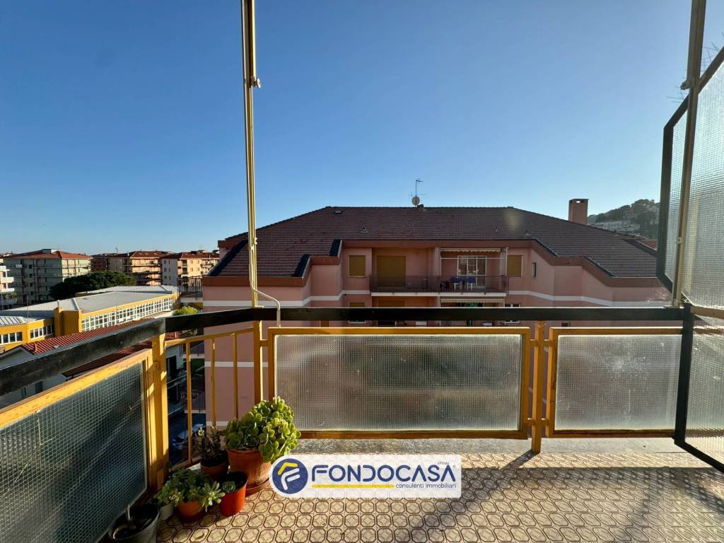 Appartamento a Andora in Via Vaghi - Foto 3