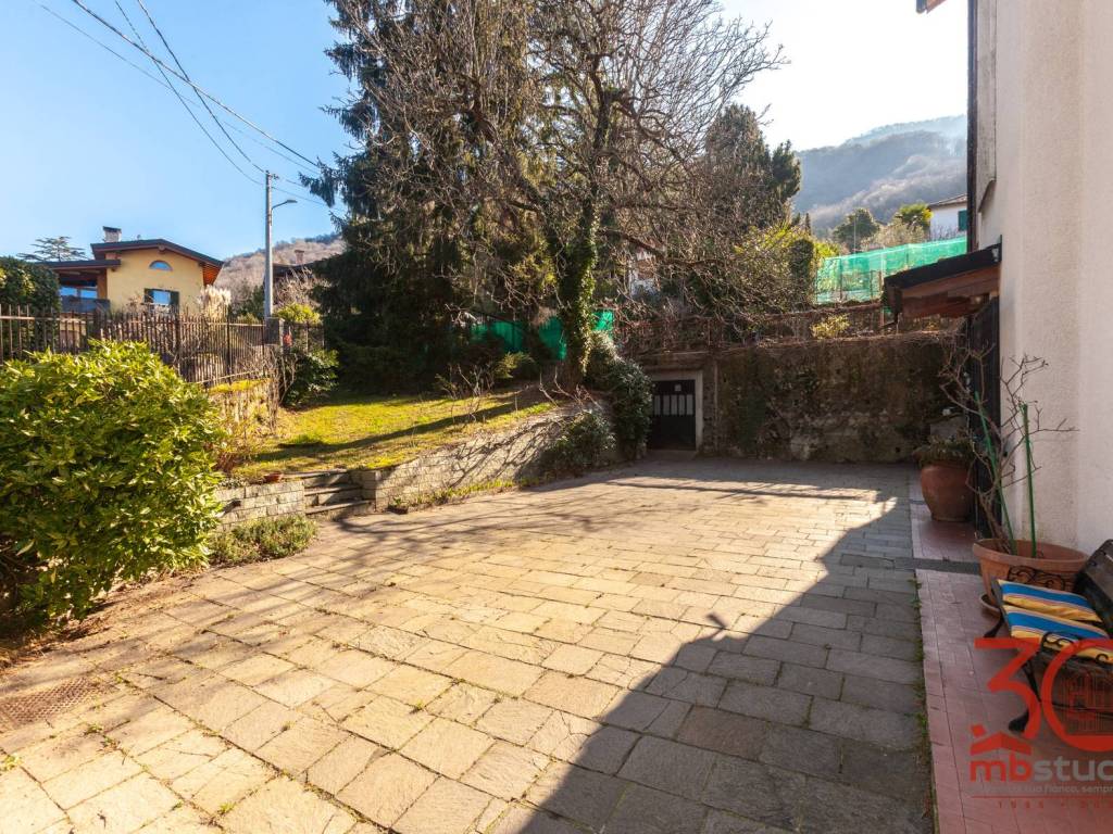 Villa a Orino in Via della Gesiola - Foto 3