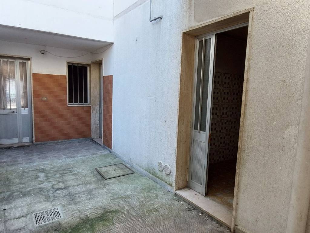 Villa a Scorrano in Via Maresciallo Armando Diaz, 31 - Foto 5
