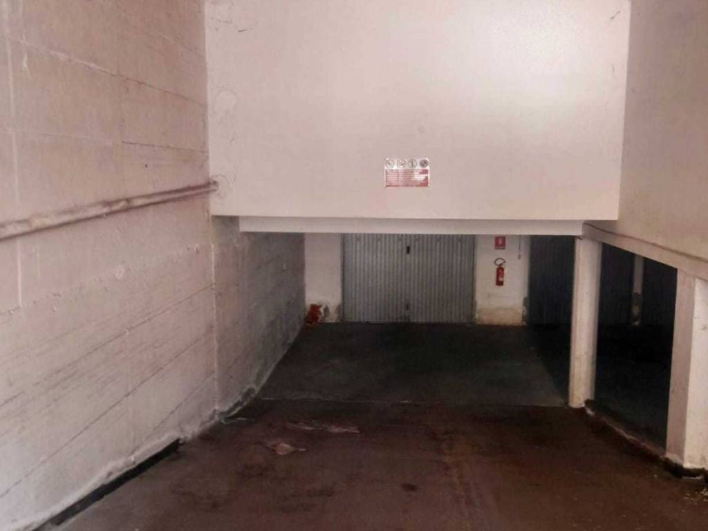Box / garage a Lanciano in VIA VINCENZO BIANCO, 6 - Foto 3